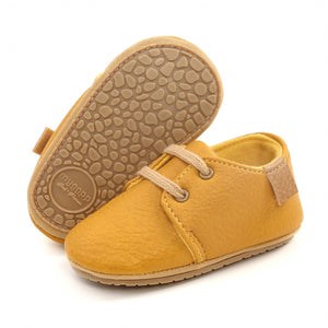 Open image in slideshow, Slip-On Moccasins - Yellow
