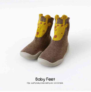 Open image in slideshow, Premium Baby Sock Shoes - Brown Giraffe
