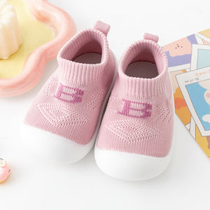 Open image in slideshow, Baby &quot;B&quot; Sock Shoes - Pink
