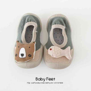 Open image in slideshow, Baby Doll Sock Shoes - Bear Fishy
