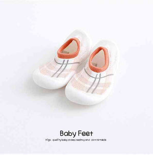 Open image in slideshow, Baby Sock Shoes - Modern Pink
