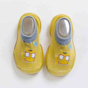 Open image in slideshow, Baby Shoe Socks - Cat w/ Glasses
