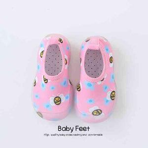 Open image in slideshow, Baby Water Shoes - Pink Bees
