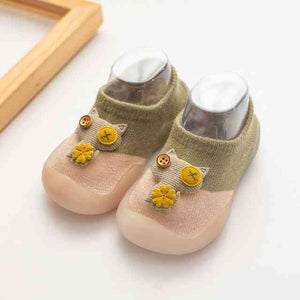 Open image in slideshow, Baby Owl Shoes - Green
