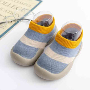Open image in slideshow, Spring Baby Sock Shoes - Strips
