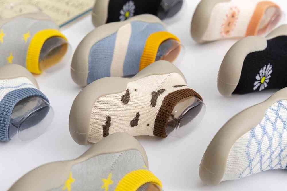 Spring Baby Sock Shoes - Modern Pattern