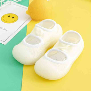 Open image in slideshow, Spring Baby Sock Shoes - White
