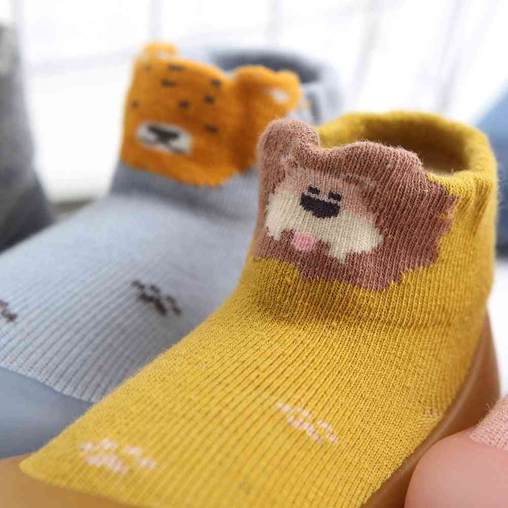 Baby Pattern Sock Shoes - Lion